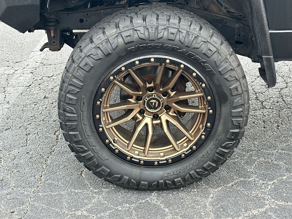 Used 2008 UNDEFINED Toyota Base image 11