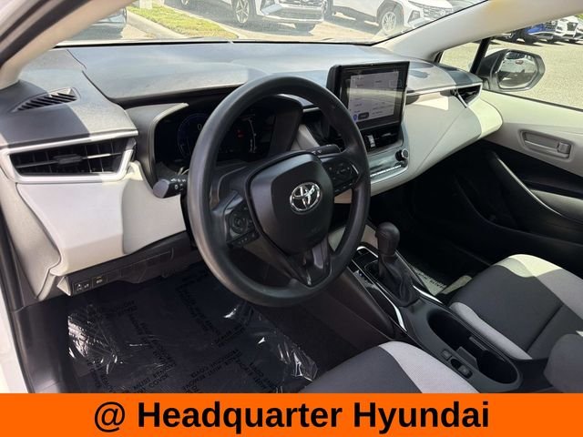 Used 2026 White Toyota LE image 11