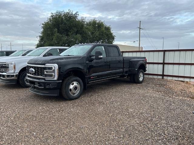 New 2026 Agate Black Metallic Ford Platinum image 40