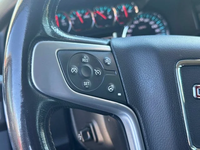 Used 2019 Black GMC SLT image 36