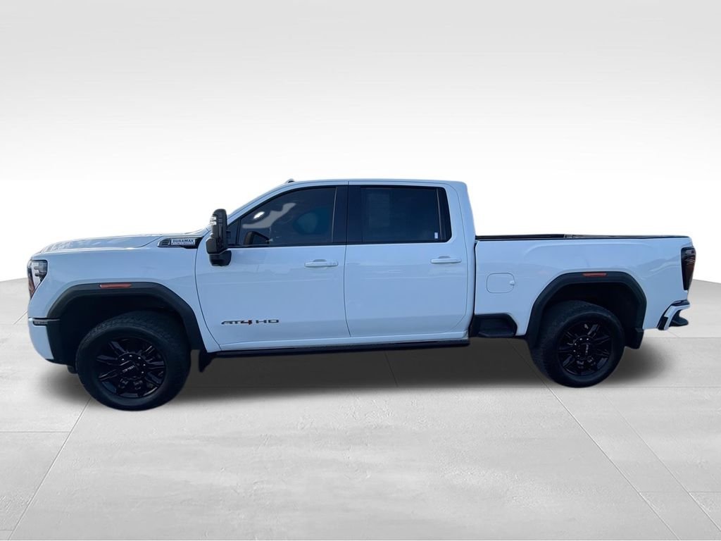 Used 2024 White GMC AT4 image 5