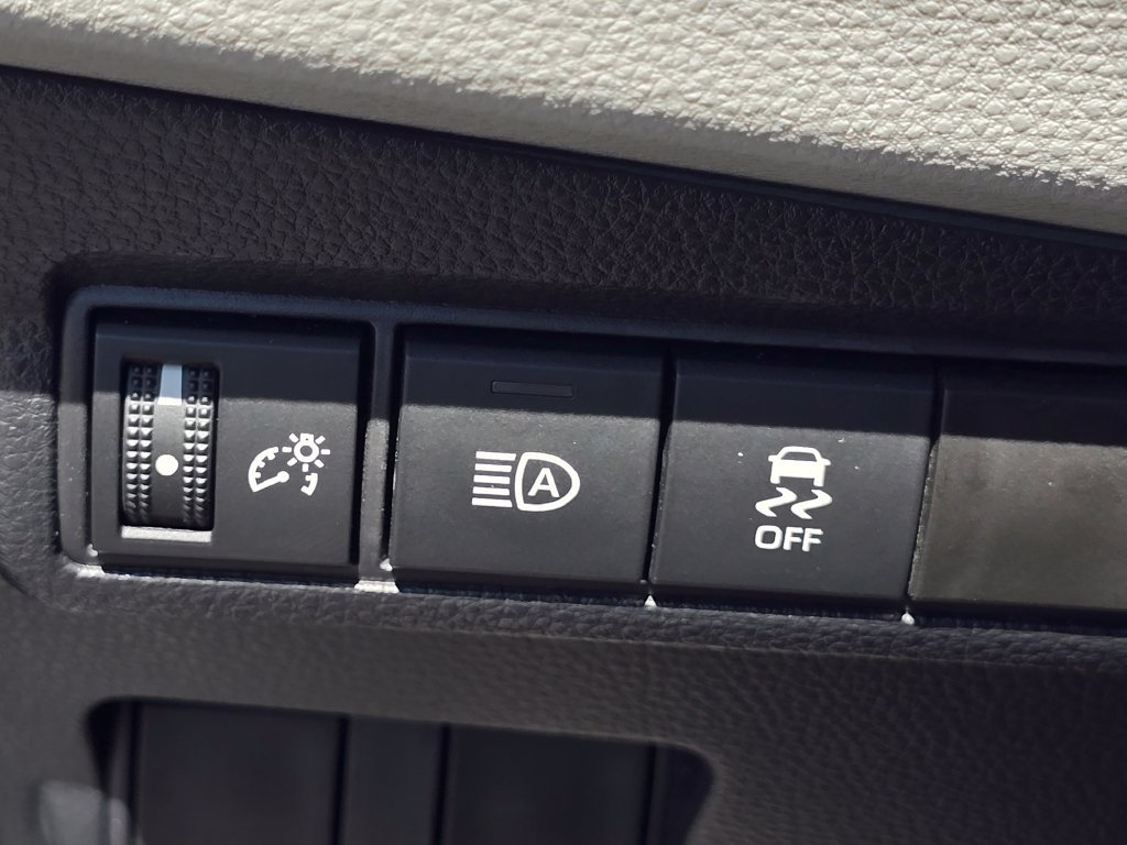 Used 2026 Black Toyota L image 24