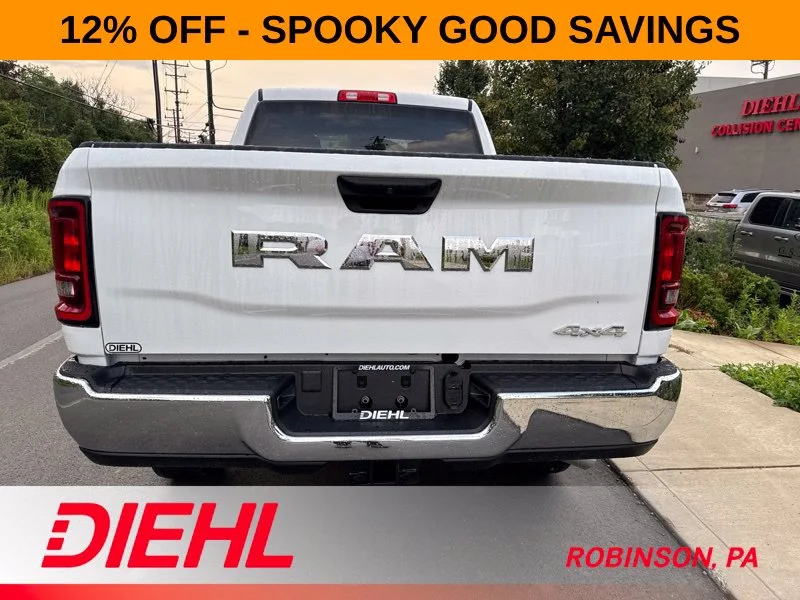New 2026 Bright White Clear-Coat Exterior Paint RAM Tradesman image 6