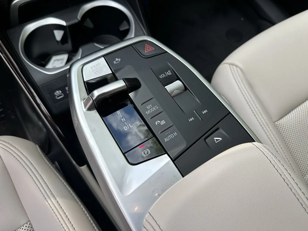 Certified Used 2025 Blue BMW xDrive28i image 20