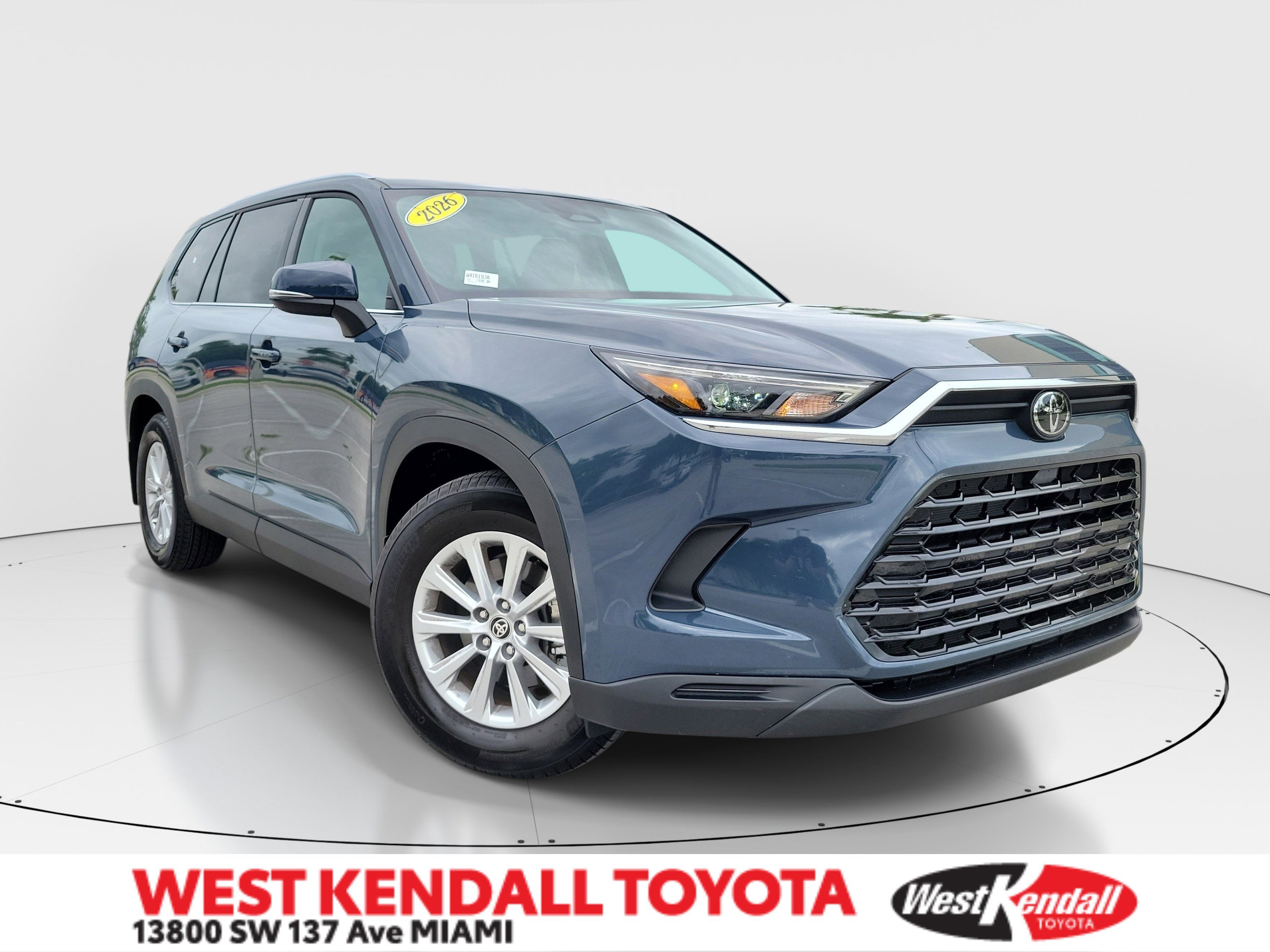 Used 2026 Cloud Toyota XLE image 1