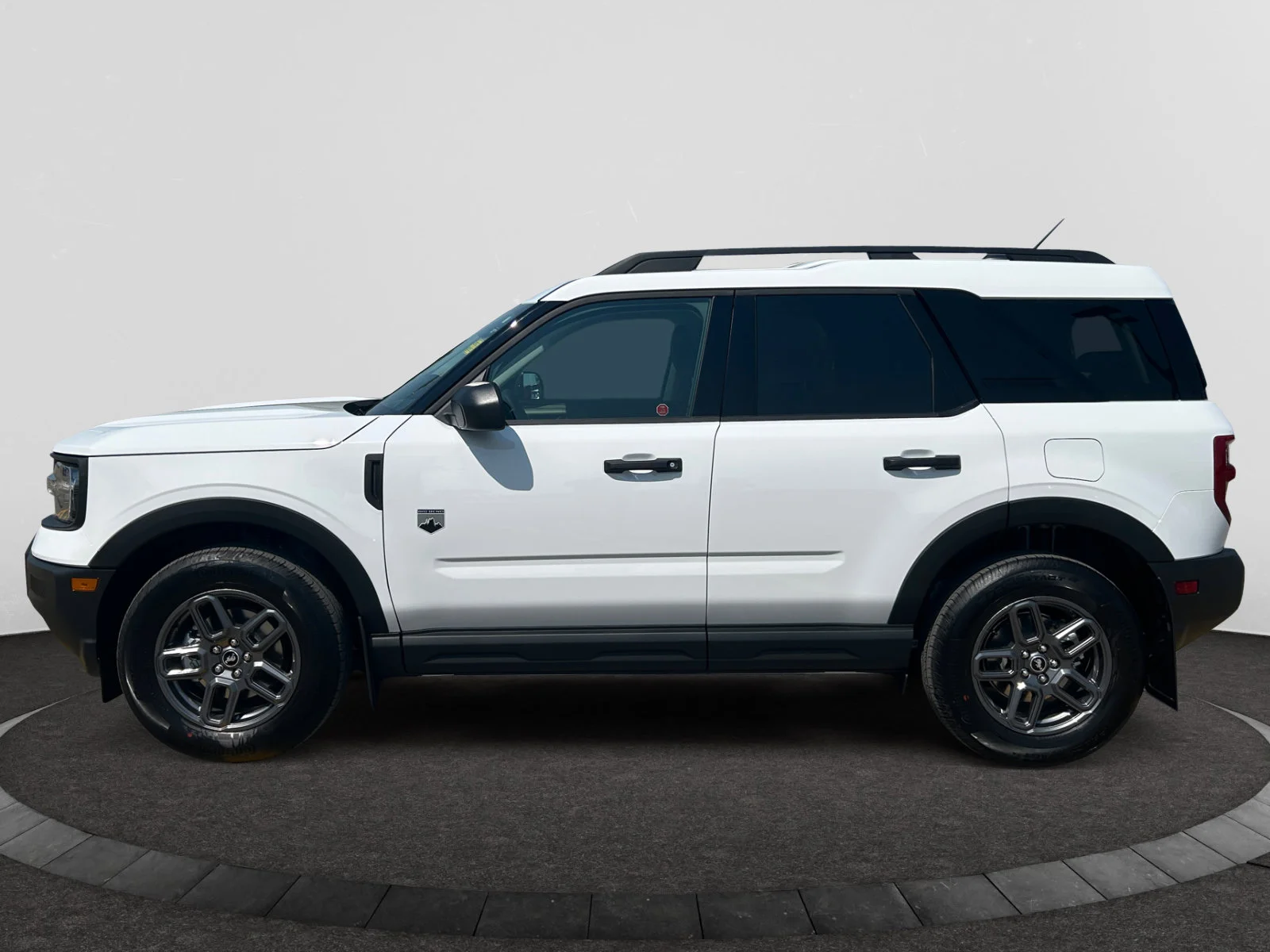 New 2026 Oxford White Ford Big Bend image 2