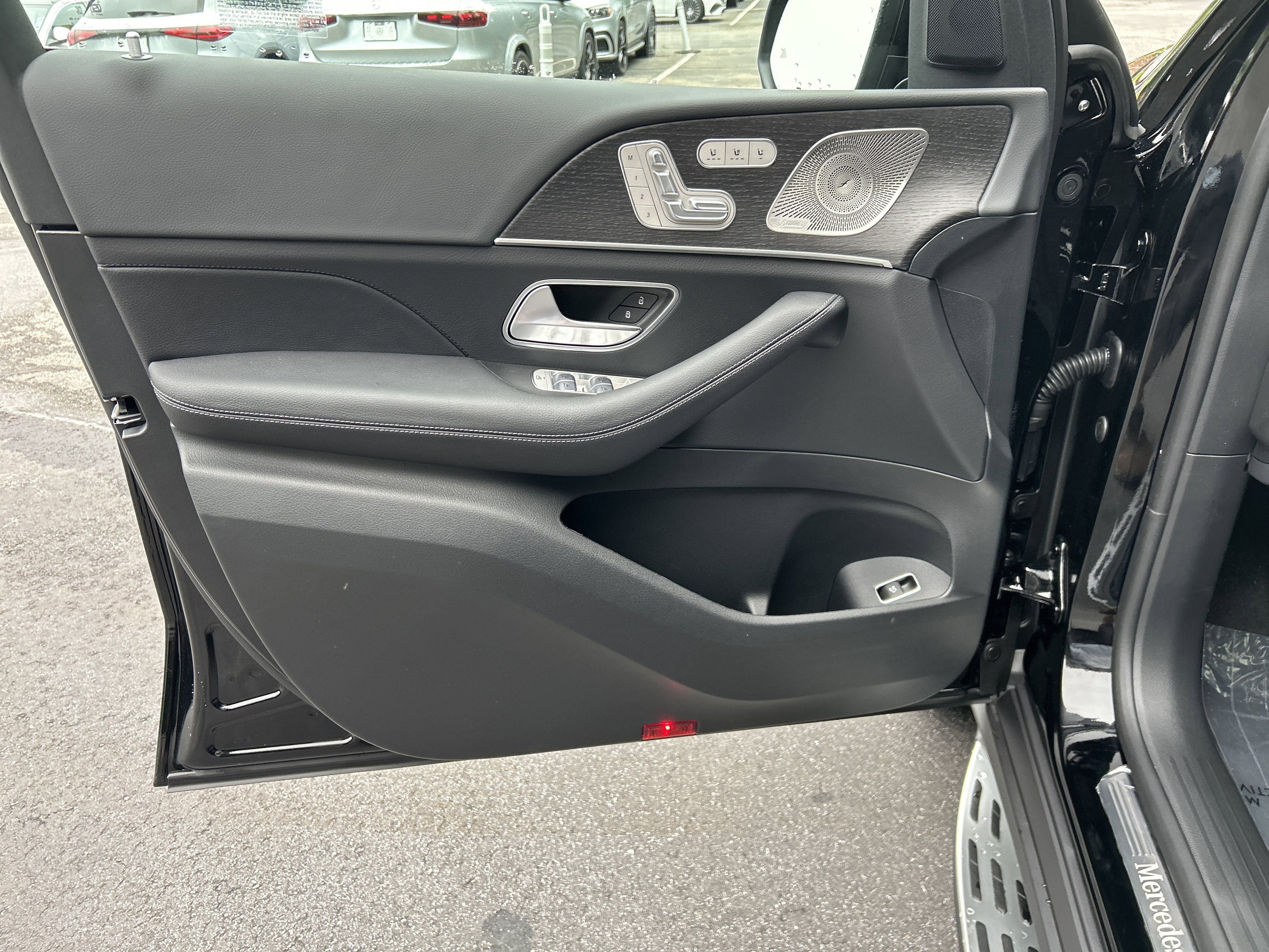 New 2026 Black Mercedes-Benz GLE 350 4MATIC® SUV image 15