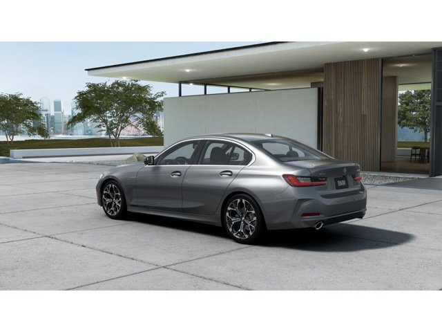 New 2026 Skyscraper Grey Metallic BMW  image 2