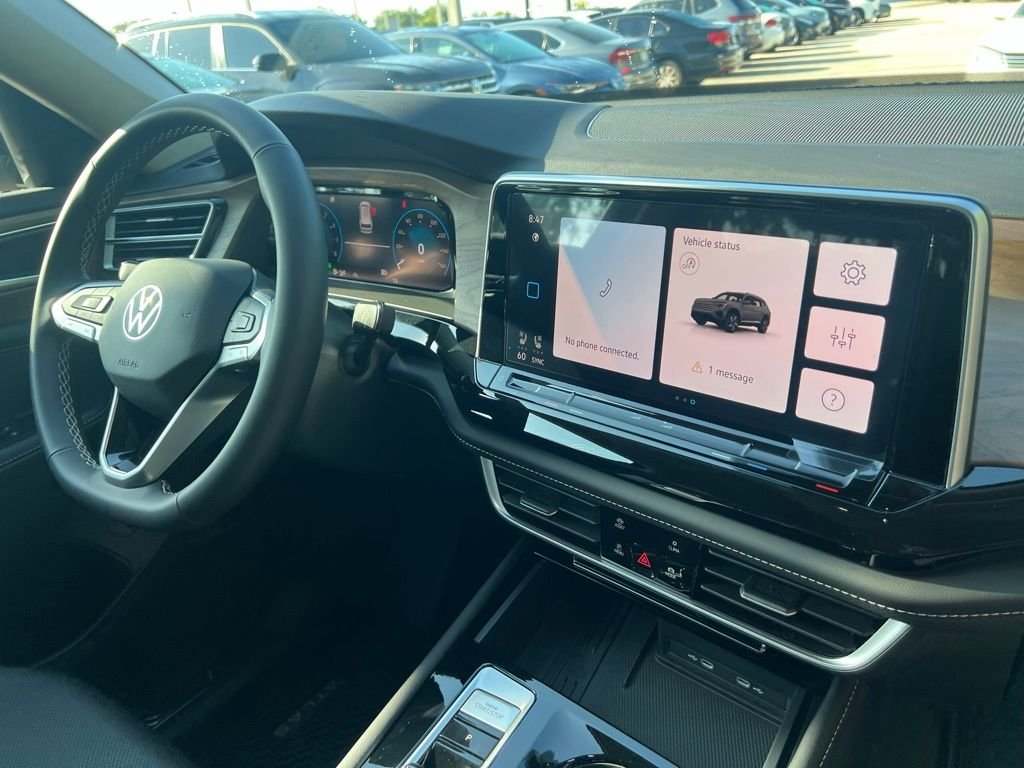 New 2026 Black Volkswagen SE w/Technology image 35