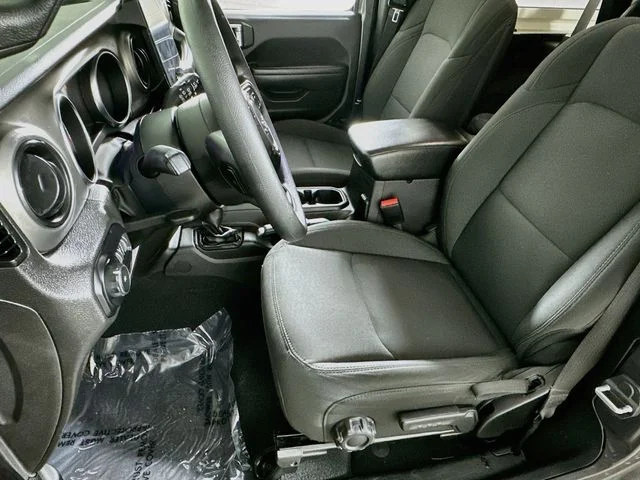 Certified Used 2022 Gray Jeep Sport image 9