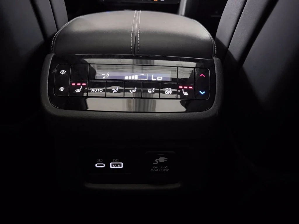 Used 2023 Blue INFINITI Sensory image 32