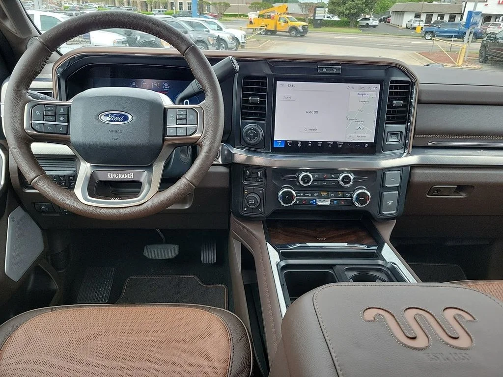 New 2026 Star White Metallic Tri-Coat Ford F-350® King Ranch® image 10