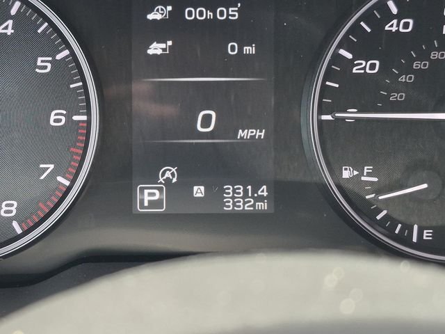 Used 2025 White Subaru Onyx Edition image 36