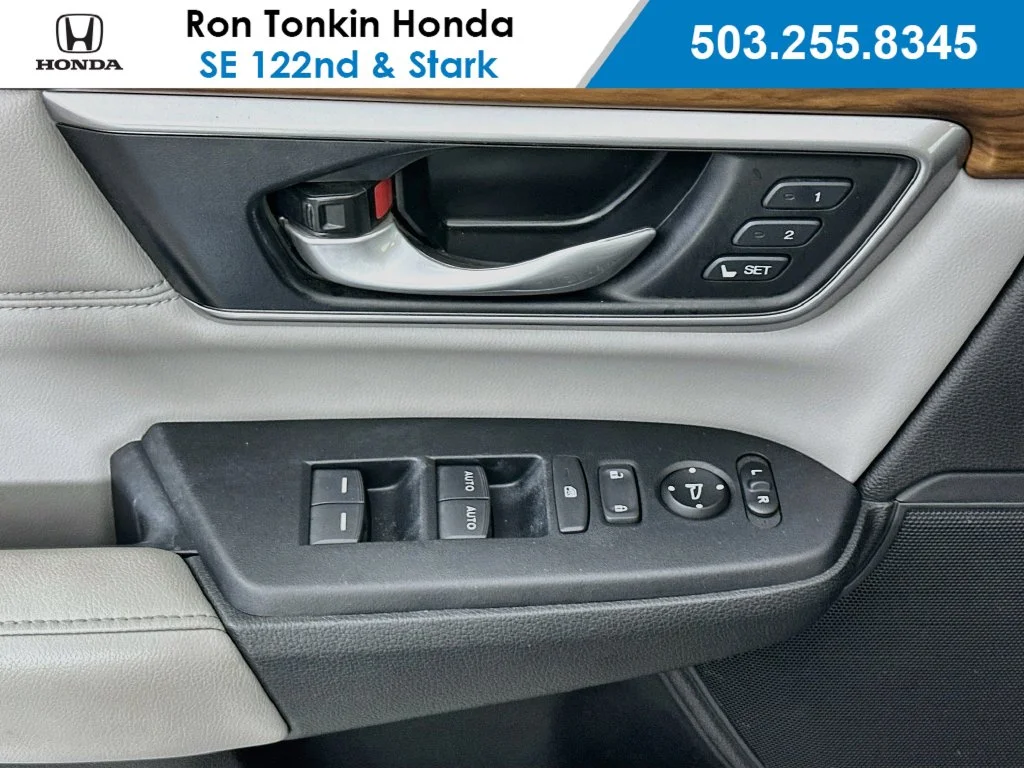 Used 2021  Honda EX-L image 19