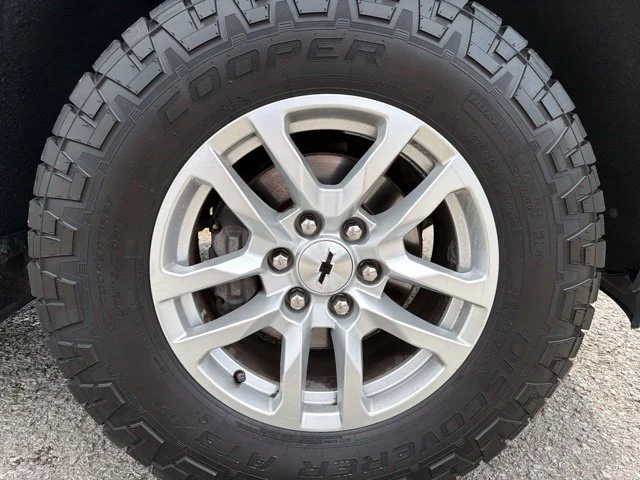 Used 2019 Gray Chevrolet RST image 13