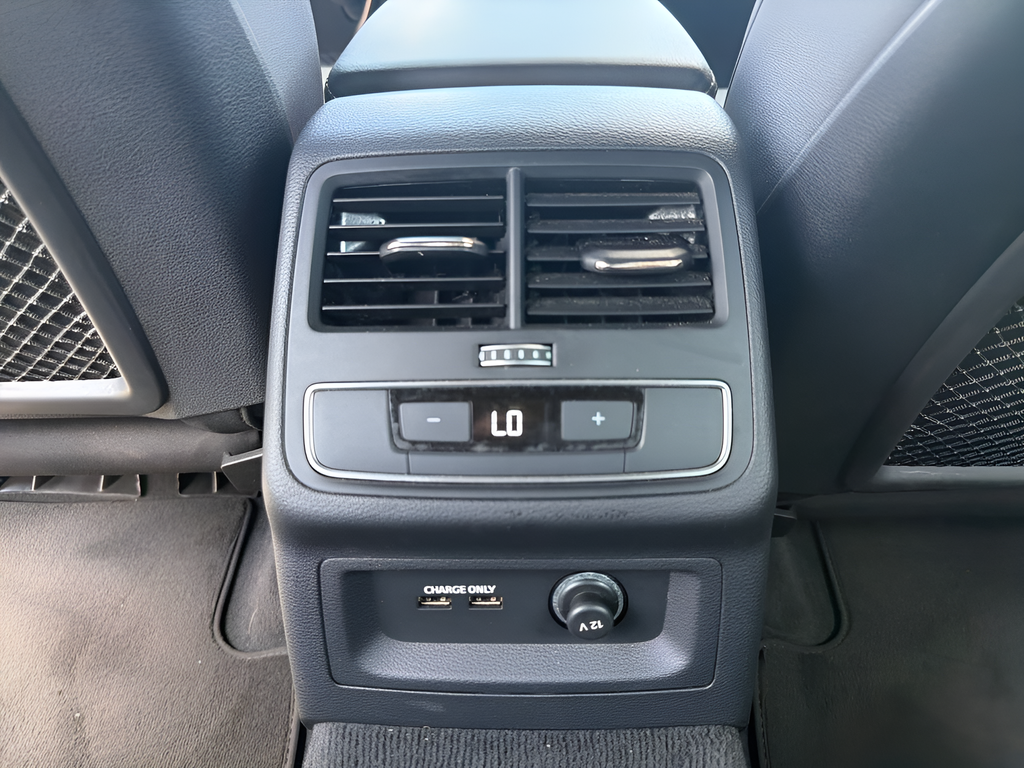 Used 2024  Audi 45 S line Premium Plus image 27