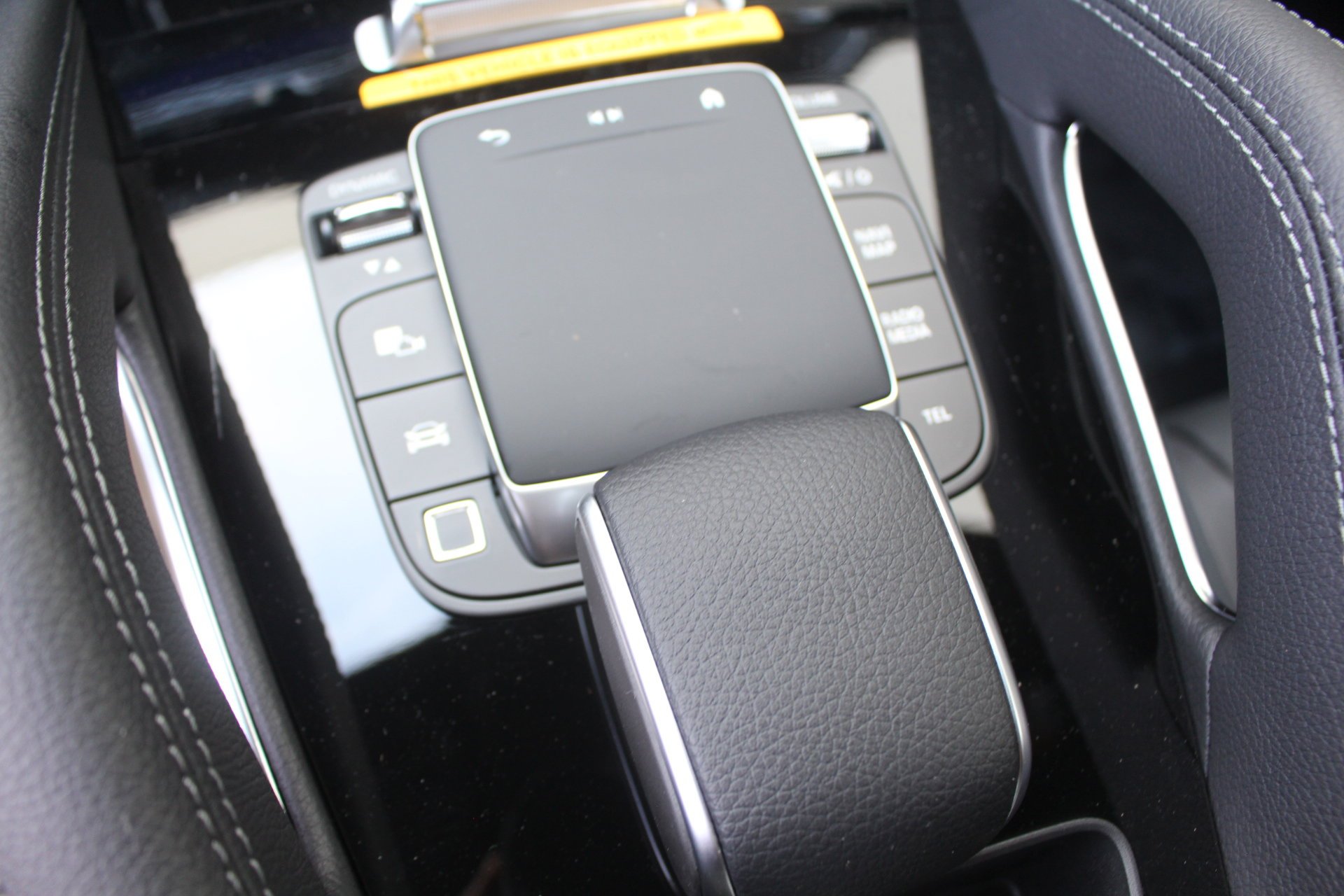 2026 Mercedes-Benz GLE GLE450 - Photo 28