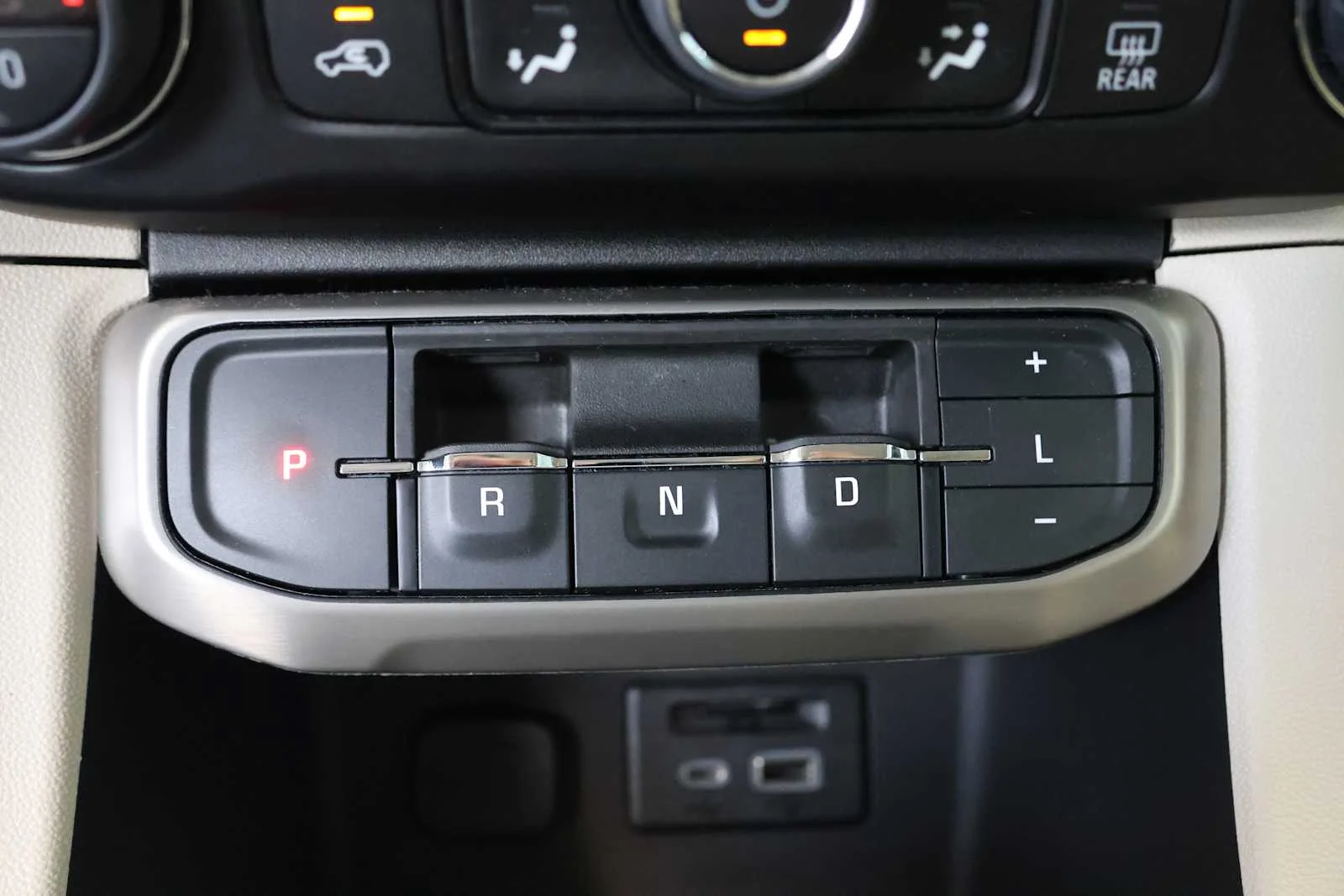 Used 2023 Ebony Twilight Metallic GMC Denali image 18