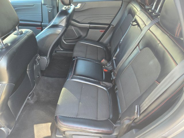 Used 2025 Gray Ford ST-Line image 9
