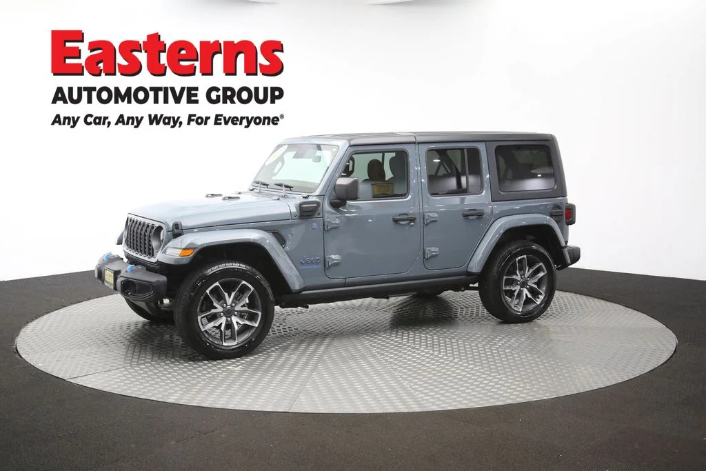 Used 2024 Gray Jeep Sport S 4xe image 58