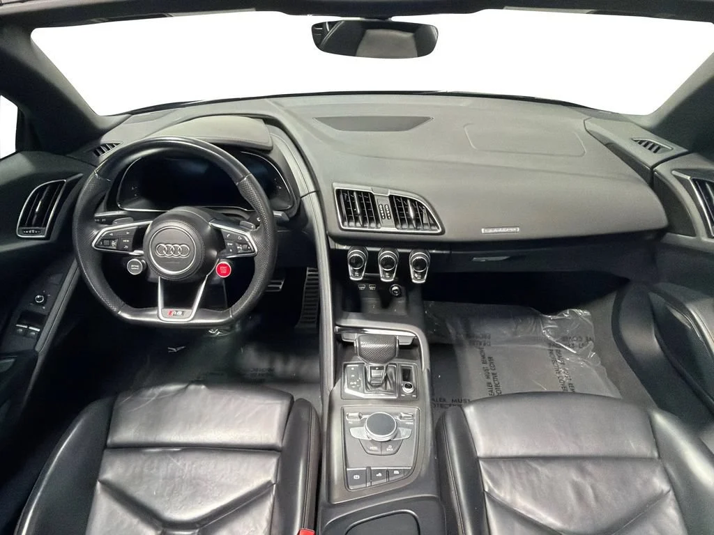 Used 2018 Black Audi 5.2 image 23