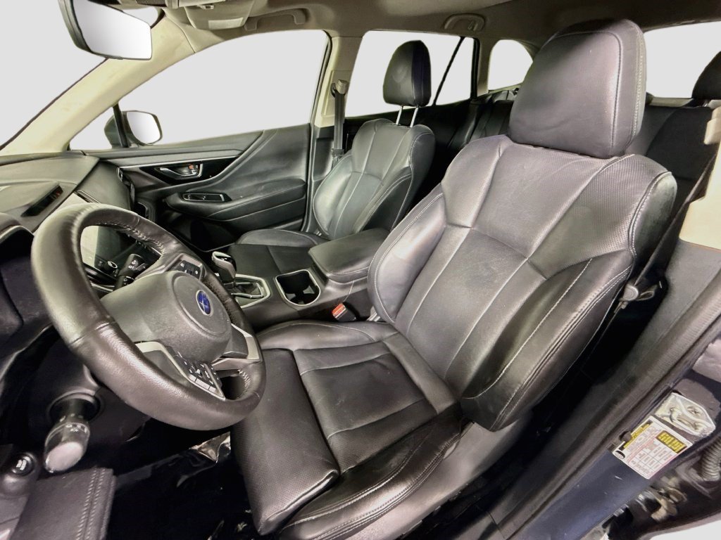 Used 2023 Magnetite Gray Metallic Subaru Limited image 18