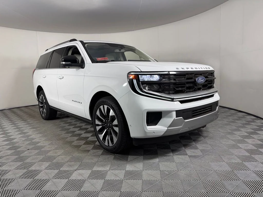 Certified Used 2025 White Ford Platinum image 2