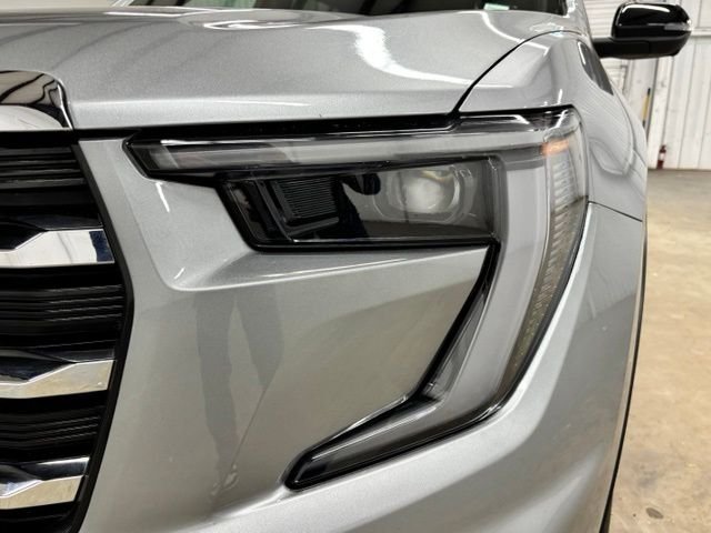 Used 2026 Silver GMC Elevation image 8