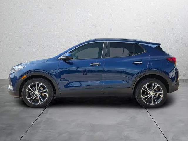 Used 2023 Blue Buick Select image 2
