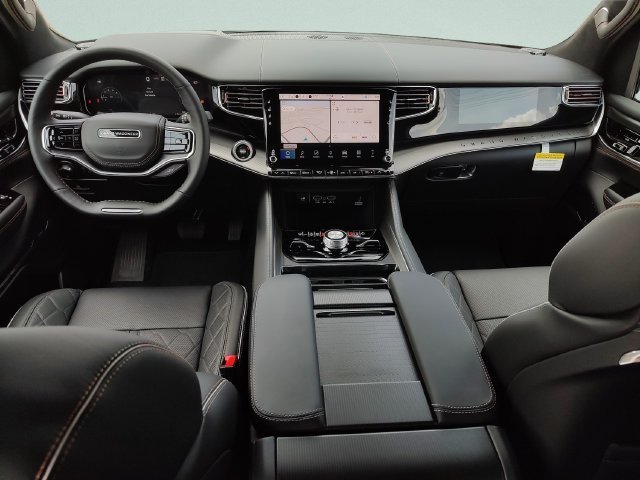 New 2026 High Gloss Black Exterior Paint Jeep Summit Reserve image 9