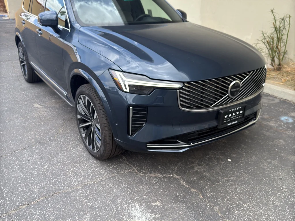 2026 Volvo XC90 T8 Recharge Plus Bright 7-Seat 4WD's photo