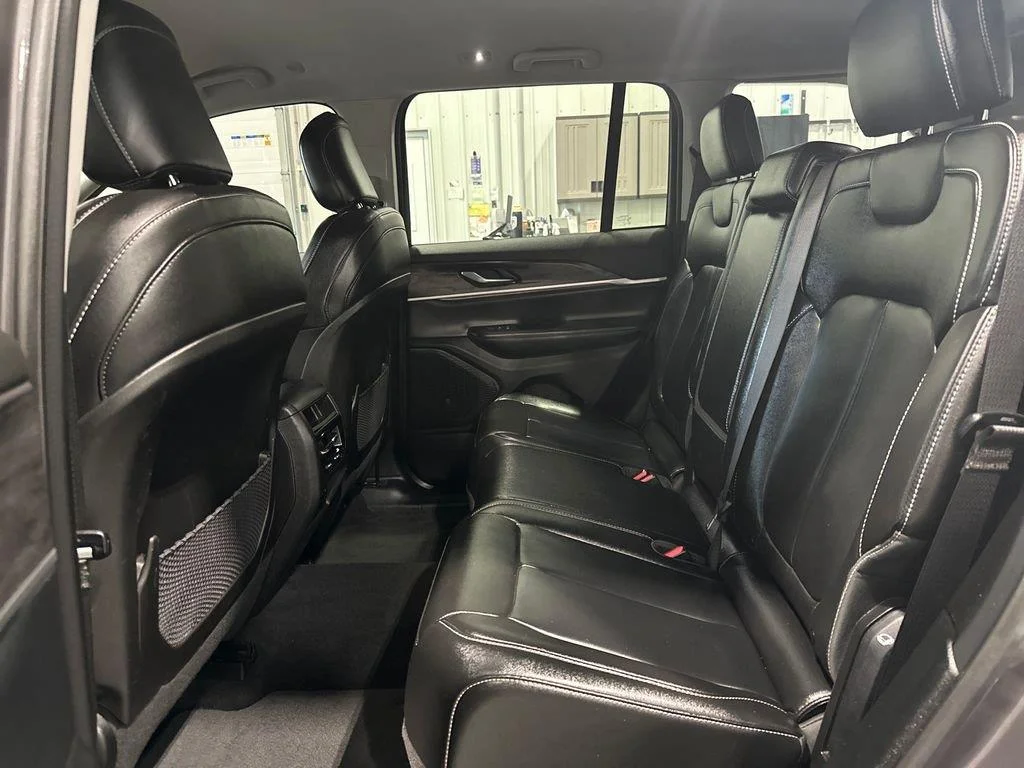 Used 2023 Gray Metallic Jeep Limited image 32