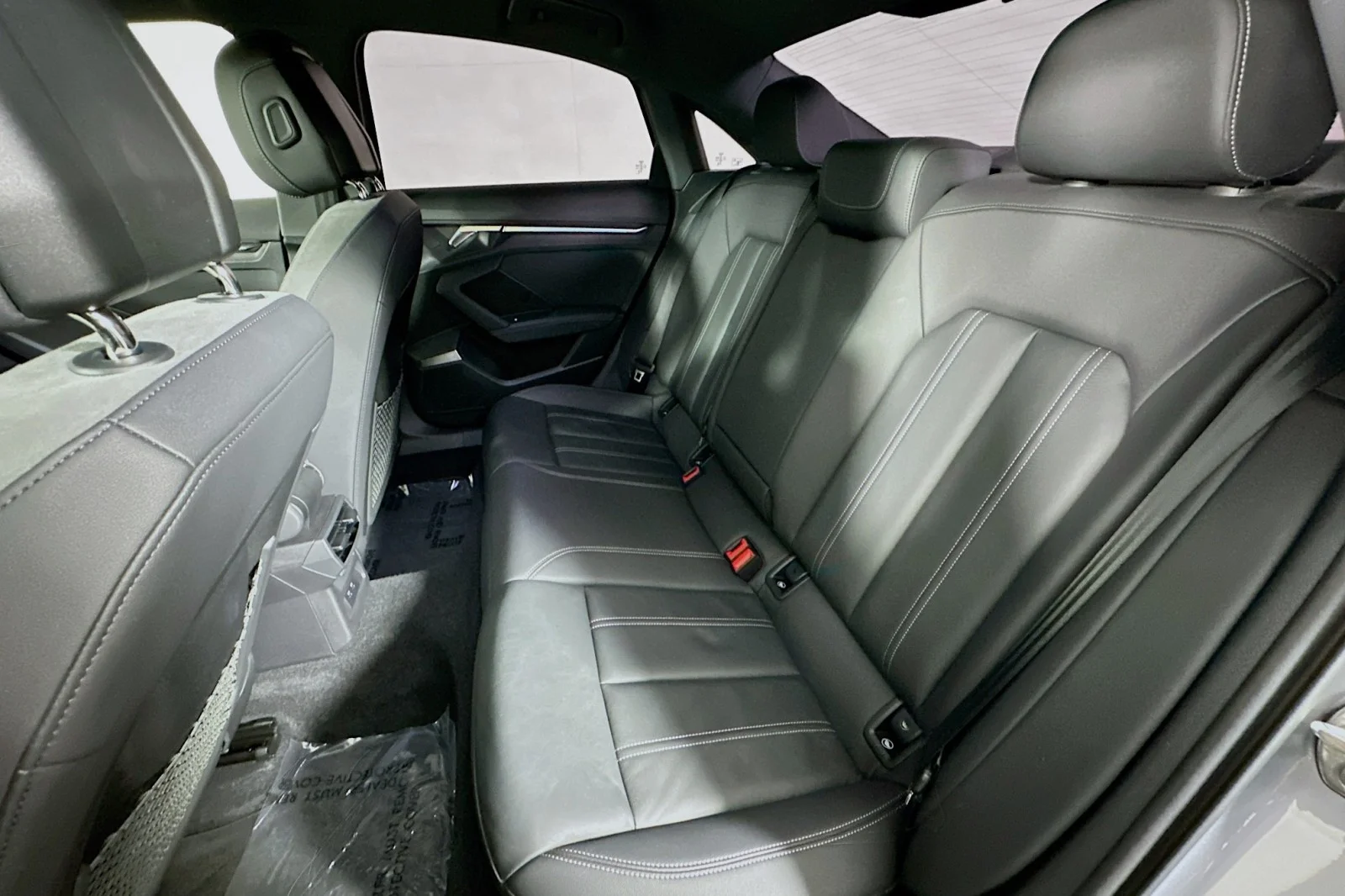 Used 2024 Florett Silver Metallic Audi Premium Plus image 9