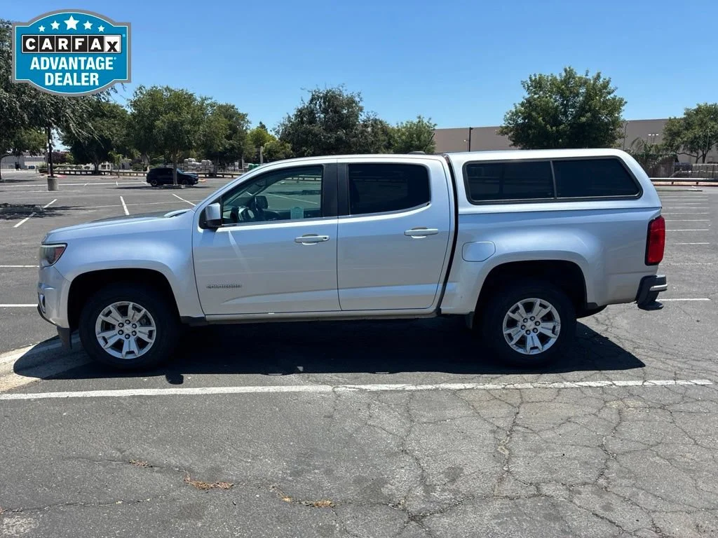 Used 2016 SILVER ICE METALLIC Chevrolet 2WD LT image 6