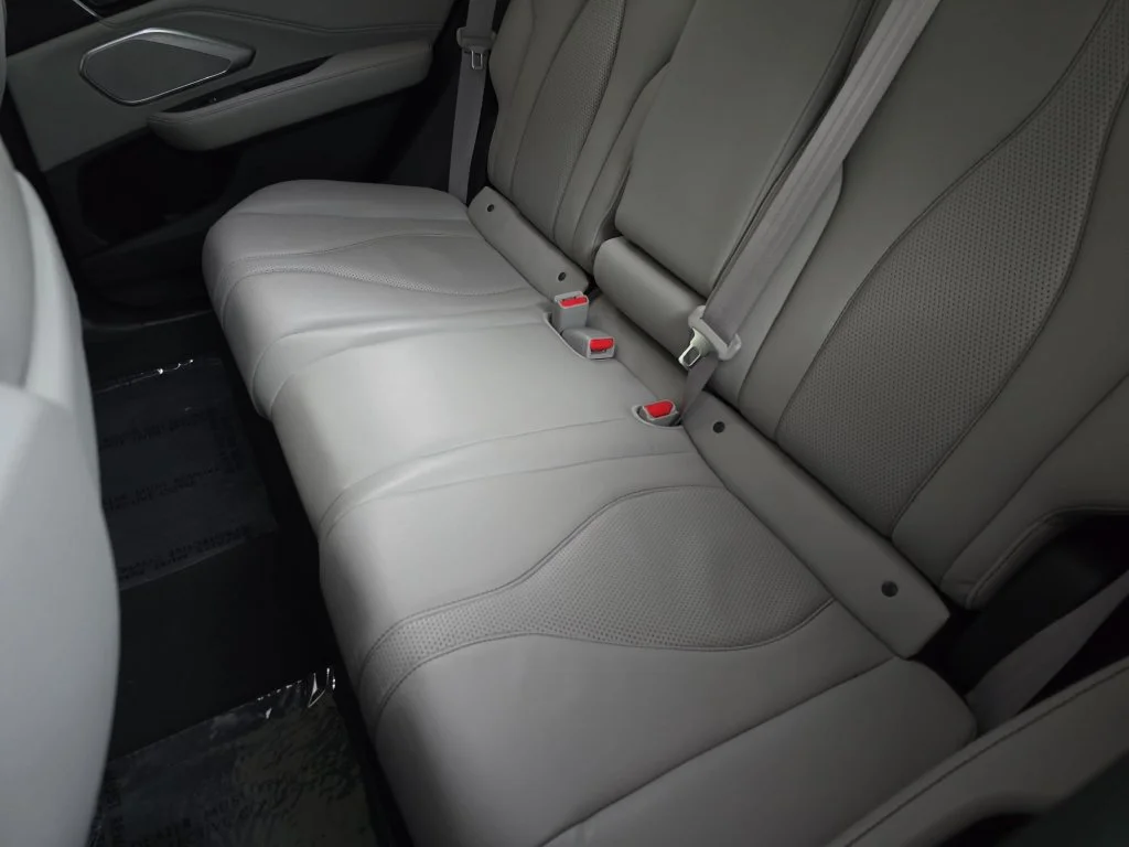 Used 2021  Acura Technology Package image 16