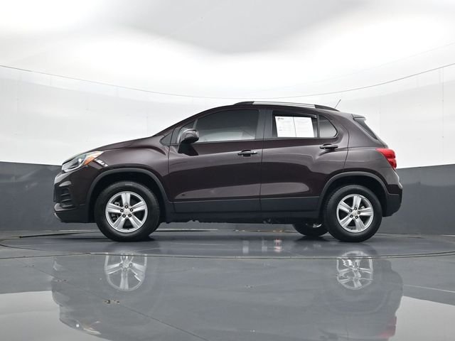 Used 2021 Red Chevrolet LT image 28