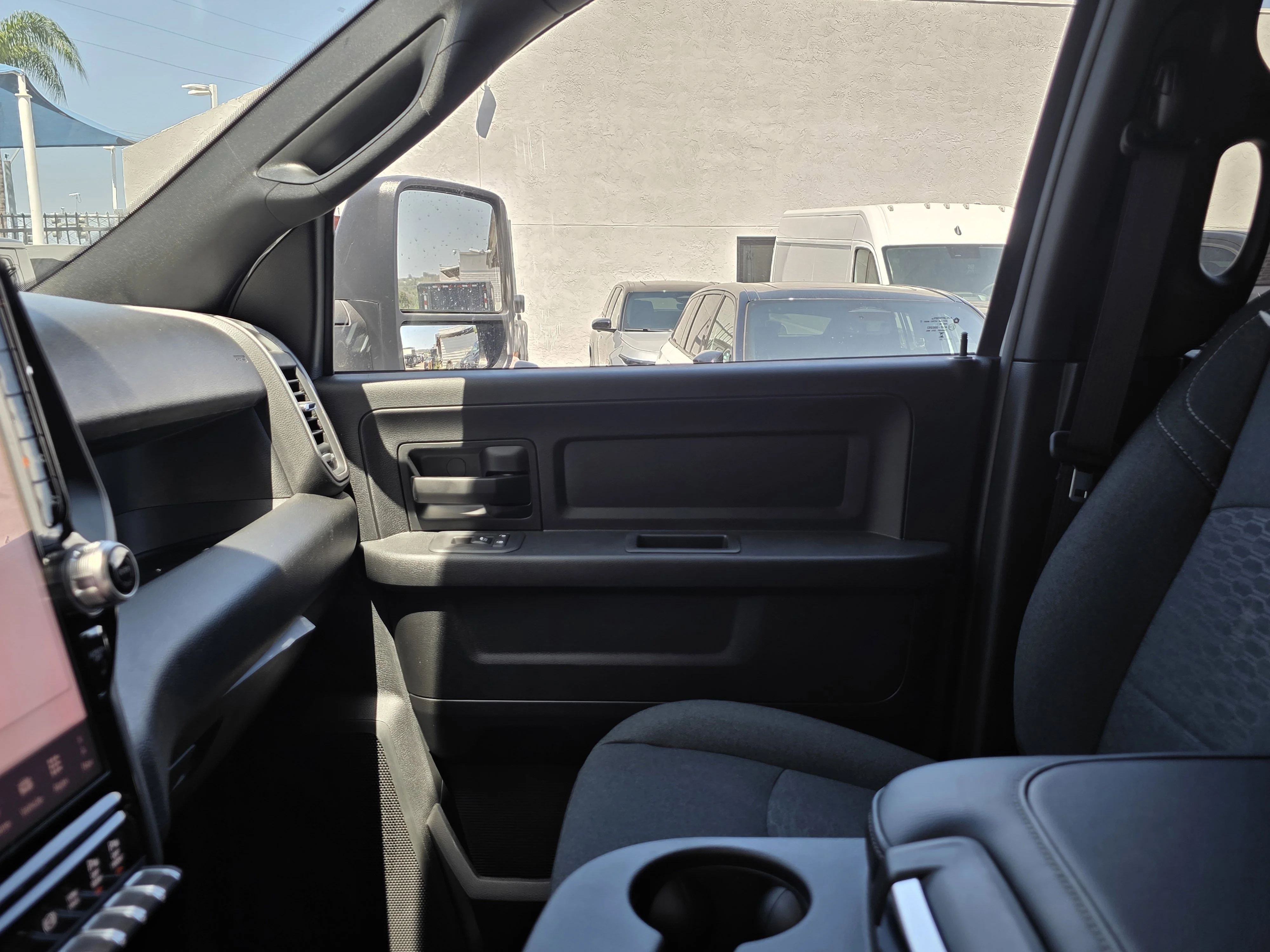 New 2026 Bright White Clearcoat RAM Tradesman image 8
