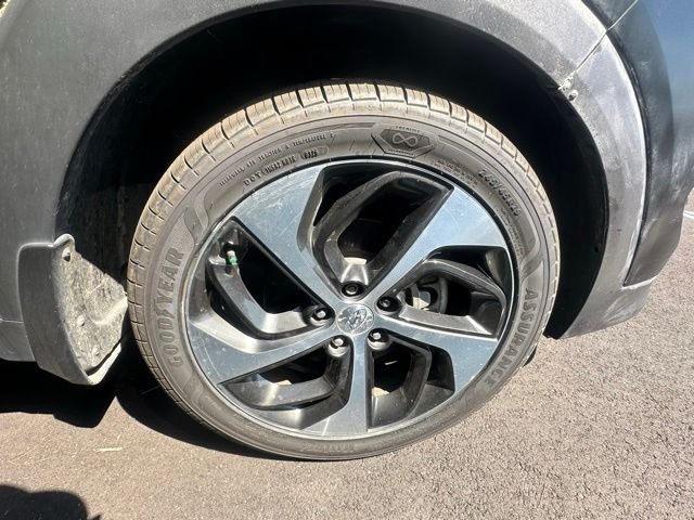 Used 2018 Black Hyundai Limited image 11