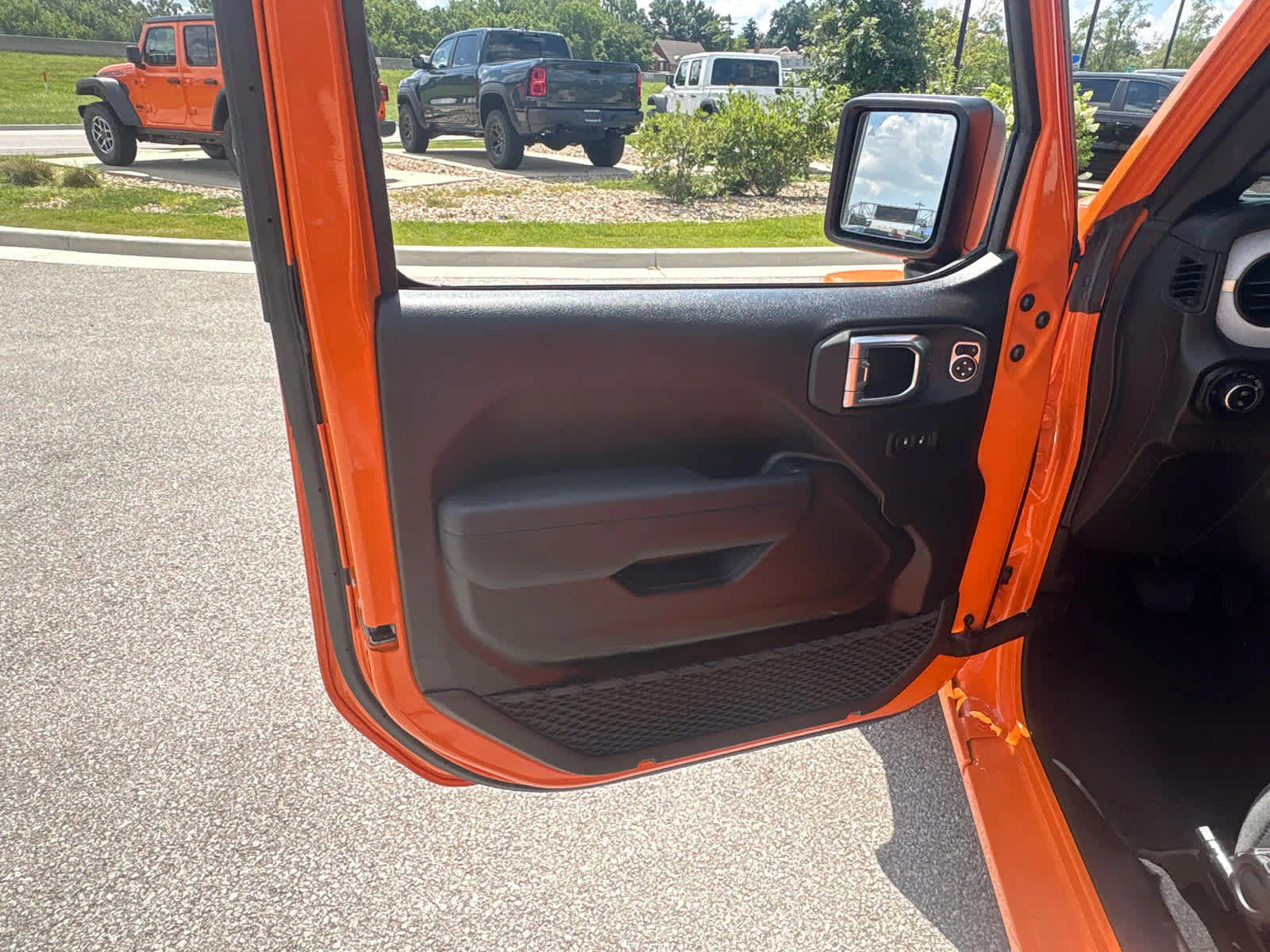 New 2026 Joose Jeep Sport S image 19