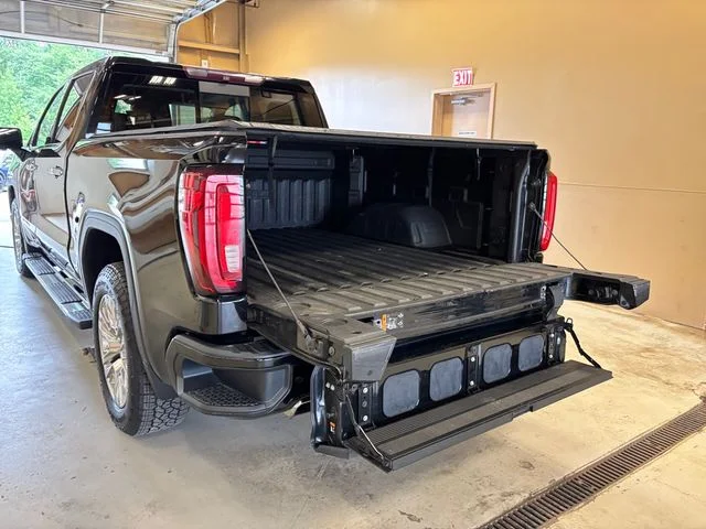 Used 2019 Black GMC Denali image 26