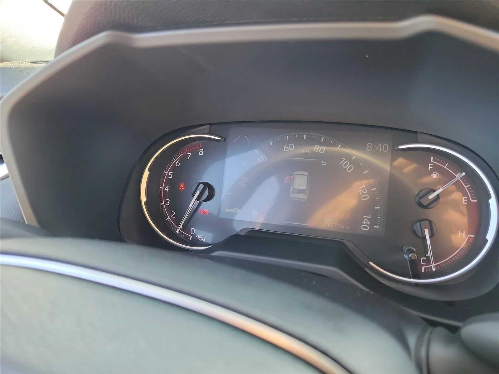 2025 Toyota RAV4 XLE - Photo 19