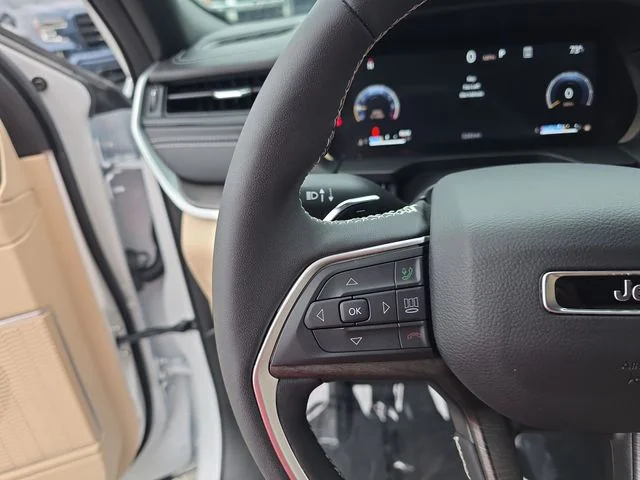 Used 2026 White Jeep Limited image 18