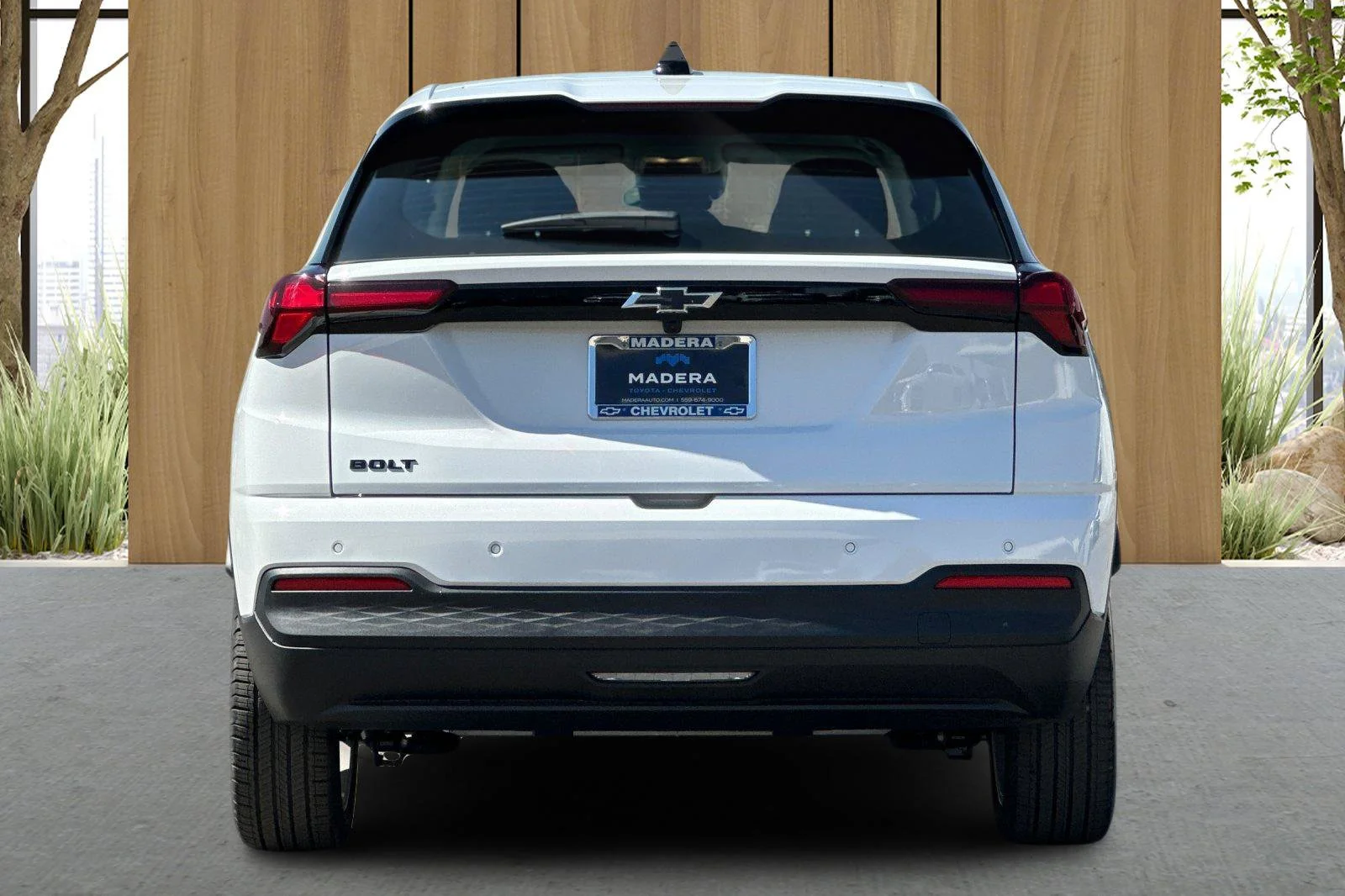 New 2027 Summit White Chevrolet LT image 5