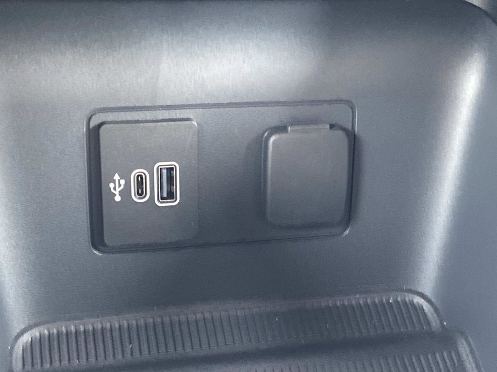 2026 Ford Explorer - Photo 19