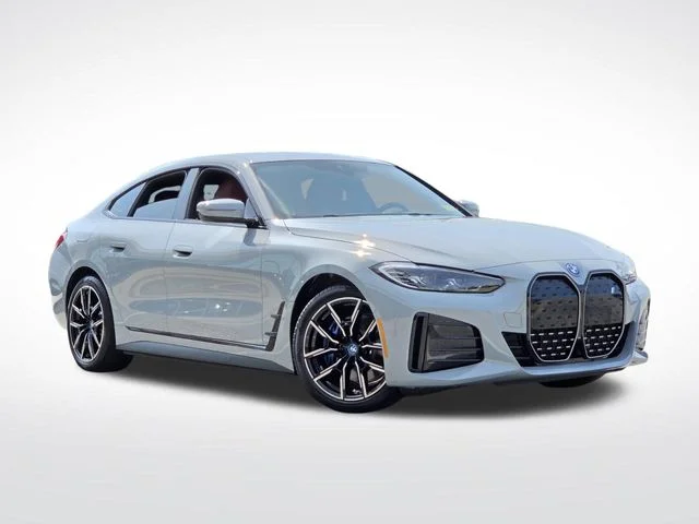Used 2023 Gray BMW eDrive40 image 30