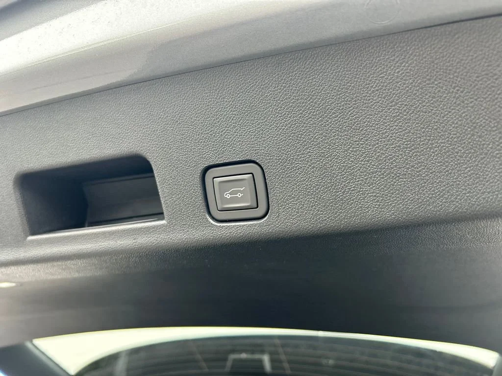 2026 GMC Acadia Elevation - Photo 37