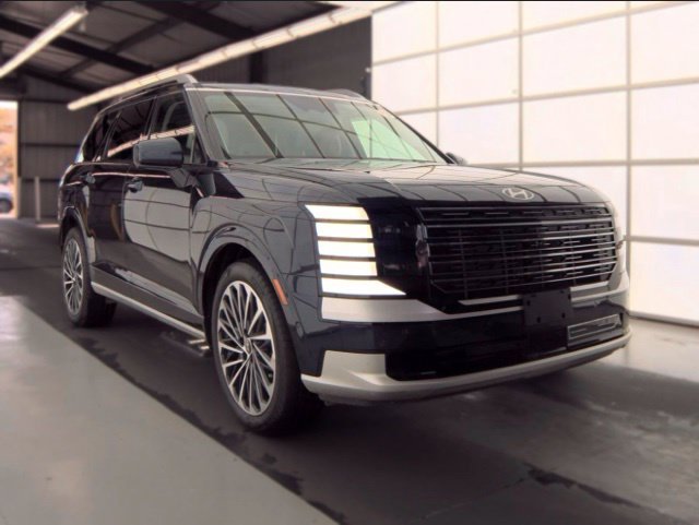Certified Used 2026 Blue Pearl Hyundai Calligraphy image 4