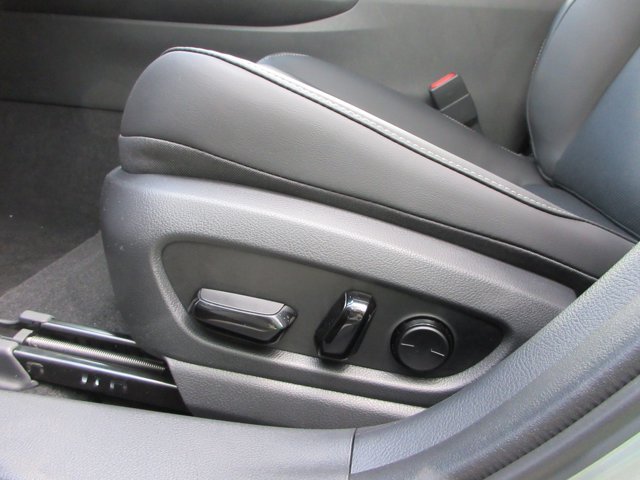 New 2026 Iridium Lexus 300h Premium image 36