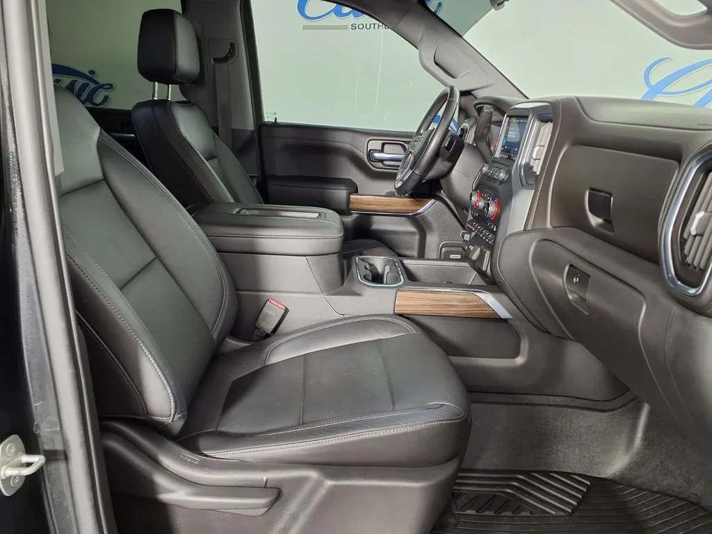 Used 2020 Black Chevrolet LT Trail Boss image 9