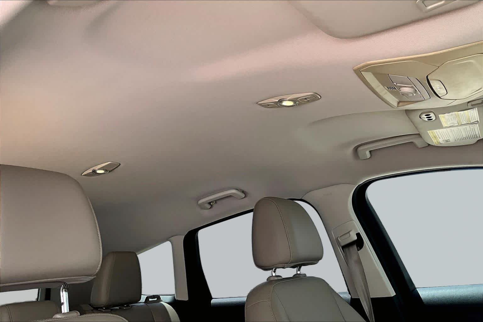 Used 2013 Ruby Red Ford SEL image 14